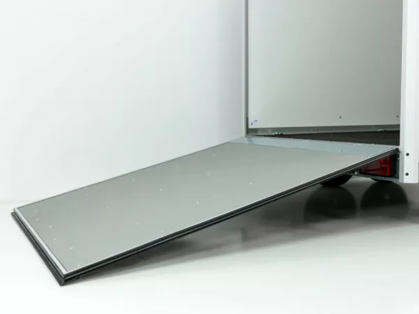 Variant Kofferanhänger Black Edition 168x302cm H:188 2,0t|Rampe – Bild 7