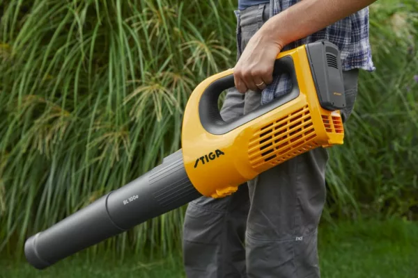 Stiga Akku Laubbläser BL 100 e Kit 20 V - mit Akku und Ladegerät - Modell 2025 – Bild 11